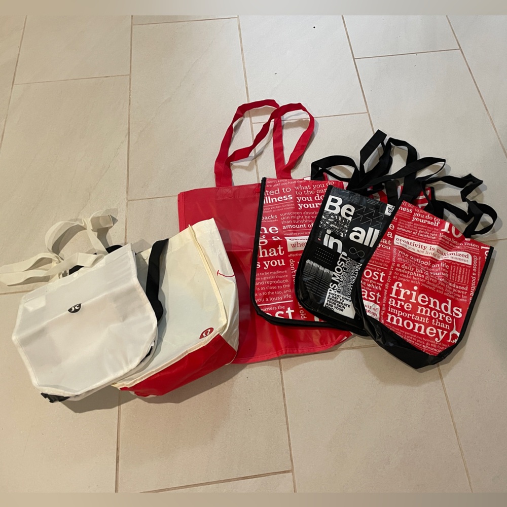 Lululemon Reusable Tote Gift Bags Lot of 6 – Mixed Colors & Designs Eco Set snap